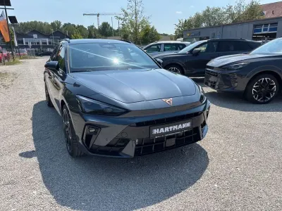 Neu Cupra Leon VZ 272 PS (200 kW) 2026 Grau Limousine