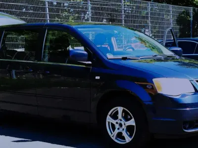 Usado Chrysler Voyager 168 CV (123 kW) 2008 Azul Monovolumen