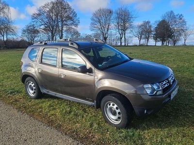 Braun Gebraucht 2017 Dacia Duster SUV | 10.100 € (Fairer Preis)