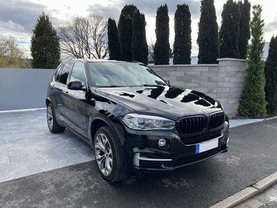 gebraucht BMW X5 xDrive40d - Scheckheftgepflegt neu TÜV unfallfr