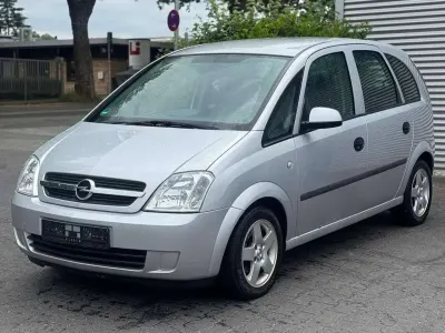 Gebraucht Opel Meriva 90 PS (66 kW) 2006 Silber Van / Kleinbus