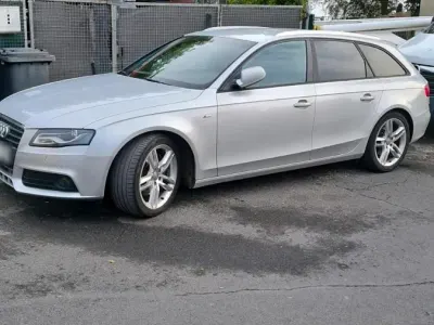 Gebraucht Audi A4 S-Line 2011 Silber Kombi