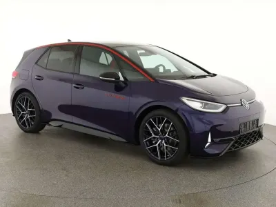 Neu VW ID.3 GTX 239 kW (326 PS) 2026 Ultra violet metallic... Kleinwagen