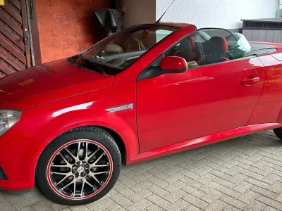 Gebraucht Opel Tigra Enjoy 90 PS (66 kW) 2005 Rot Cabrio