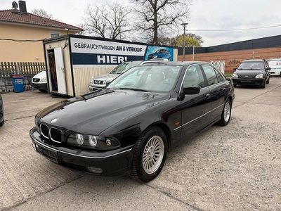 Gebraucht BMW 523 170 PS (125 kW) 2000 Schwarz Limousine