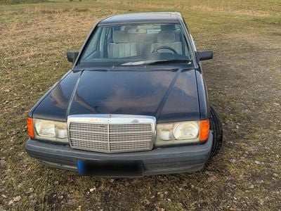 Gebraucht Mercedes 190 160 PS (117 kW) 1988 Blau Limousine