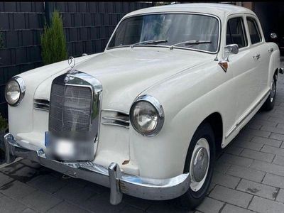 Gebraucht Mercedes 180 64 PS (47 kW) 1959 Weiß Limousine