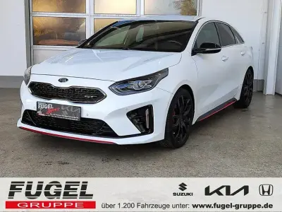 Usata Kia ProCeed Comfort 204 CV (150 kW) 2019 Bianco Utilitaria