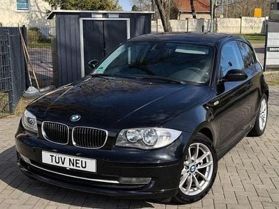 Gebraucht BMW 116 116 PS (85 kW) 2009 Schwarz Kleinwagen
