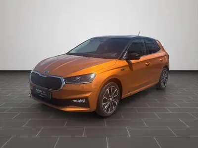 Gebraucht Skoda Fabia First Edition 110 PS (80 kW) 2022 Phoenixorange premium metallic blackmagic perleffekt Kleinwagen