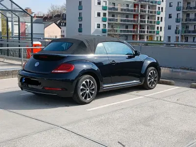 Gebraucht VW Beetle Sound 105 PS (77 kW) 2017 Schwarz Kleinwagen