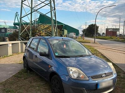 Gebraucht Ford Fiesta 60 PS (44 kW) 2006 Andere farben Kleinwagen