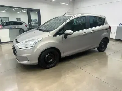 Occasion Ford B-MAX Individual 125 ch (91 kW) 2015 Argent Monospace