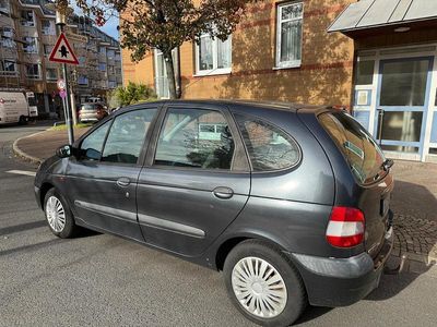 Renault Scénic