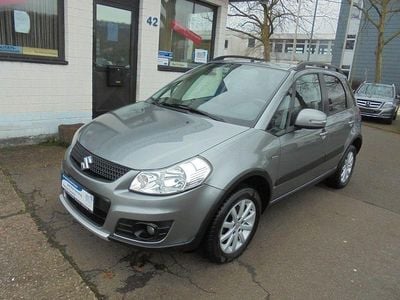 Gebraucht Suzuki SX4 Style 135 PS (99 kW) 2013 Grau SUV
