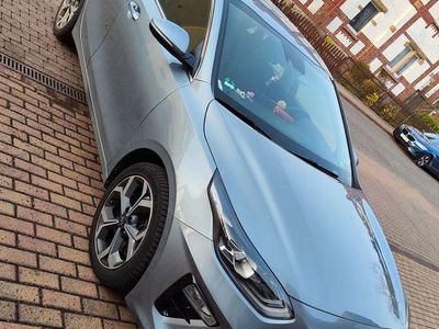 Gebraucht Kia Ceed Spirit 136 PS (100 kW) 2019 Grau Kleinwagen