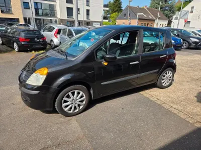 Używany Renault Modus Dynamique 88 KM (64 kW) 2005 Szary Minivan