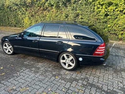 Gebraucht Mercedes C320 231 PS (169 kW) 2005 Schwarz Kombi