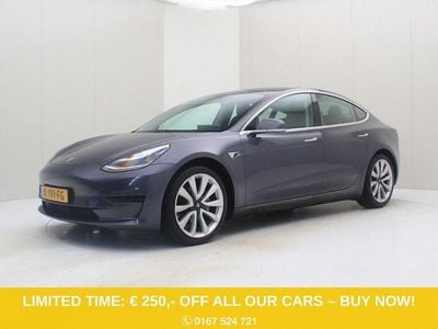 Grau Gebraucht 2020 Tesla Model 3 Standard Range Limousine | 16.900 € (Fairer Preis)