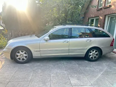 Gebraucht Mercedes C220 Elegance 2003 Kombi