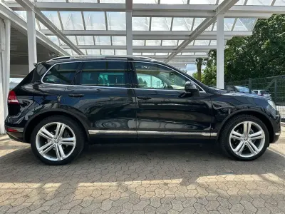 Używany VW Touareg Terrain Tech 262 KM (192 kW) 2015 Czarny SUV