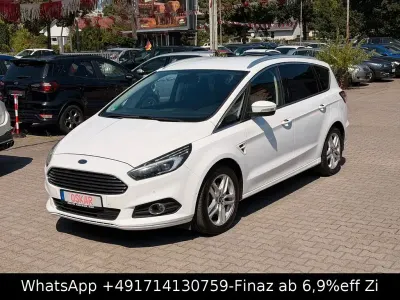 Gebraucht Ford S-MAX Titanium 179 PS (131 kW) 2016 Weiß Van / Kleinbus