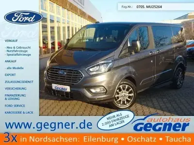 Gebraucht Ford Tourneo Custom Titanium 185 PS (136 kW) 2021 Grau Van