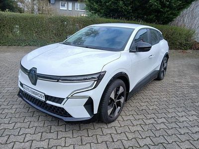 Second-hand Renault Megane E-Tech Equilibre 160 kW (218 CP) 2022 Alb Berlinǎ