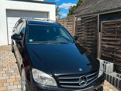 Mercedes C320