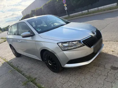 Gebraucht Skoda Fabia 75 PS (55 kW) 2019 Grau Kleinwagen