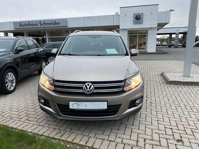 Gebraucht VW Tiguan Cup 140 PS (102 kW) 2015 Titanium beige (metallic) SUV