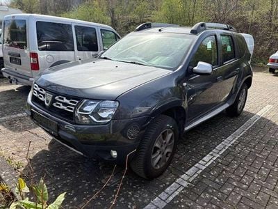 Gebraucht Dacia Duster Prestige 125 PS (91 kW) 2015 Grau "comete" SUV