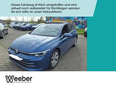 Gebraucht VW Golf VIII Edition 150 PS (110 kW) 2024 Anemonenblau (metallic) Limousine