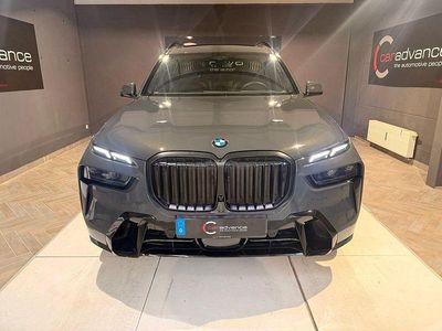 Second-hand BMW X7 M Sport 352 CP (258 kW) 2025 Gri SUV