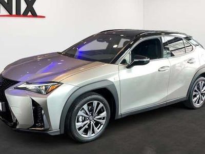 Second-hand Lexus UX 300h Sport Design Packet 199 CP (146 kW) 2024 Argintiu SUV