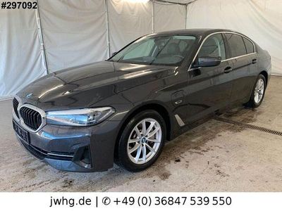 Gebraucht BMW 530e 292 PS (214 kW) 2022 Grau Limousine