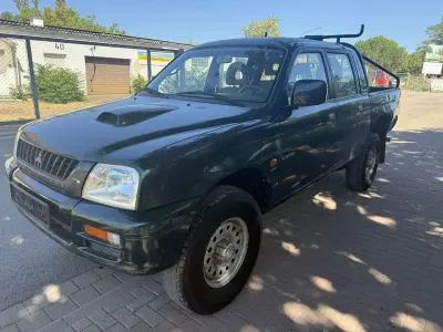 Gebraucht Mitsubishi L200 120 PS (88 kW) 2000 Grün Pickup