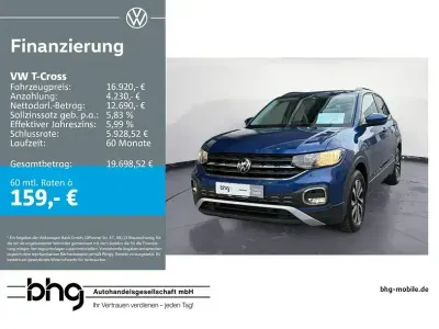 Gebraucht VW T-Cross Life 110 PS (80 kW) 2022 Blau SUV