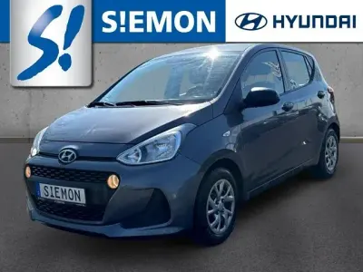 Gebraucht Hyundai i10 Classic 67 PS (49 kW) 2017 Grau Kleinwagen