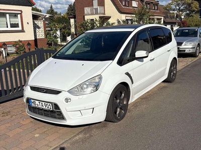 Weiß Gebraucht 2009 Ford S-MAX S Van / Kleinbus | 5.000 € (Teuer)