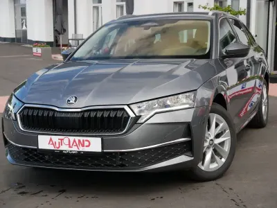 Neu Skoda Octavia 150 PS (110 kW) 2025 Grau Kombi