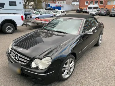 Gebraucht Mercedes CLK200 163 PS (119 kW) 2006 Schwarz Cabrio