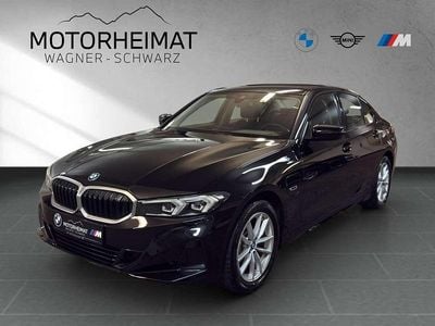 Gebraucht BMW 320e Sport Line 204 PS (150 kW) 2022 Schwarz uni Limousine