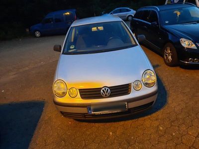 VW Polo