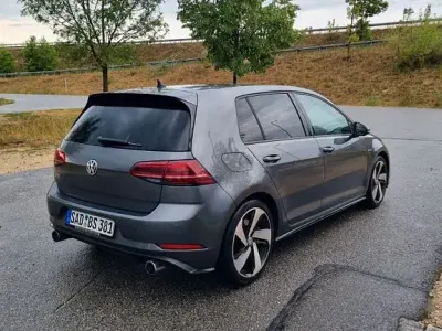 Gebraucht VW Golf VII GTI 245 PS (180 kW) 2017 Grau Limousine