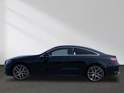 Gebraucht Mercedes E220 AMG line 194 PS (142 kW) 2022