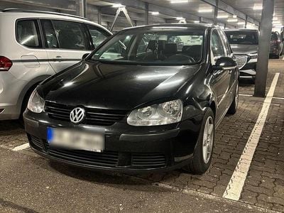 Gebraucht VW Golf 105 PS (77 kW) 2003 Schwarz Limousine