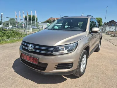 Gebraucht VW Tiguan Trendline 122 PS (89 kW) 2013 Beige SUV