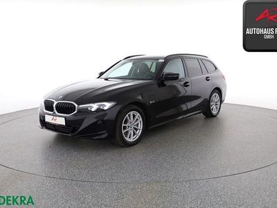Gebraucht BMW 320e Shadowline 204 PS (150 kW) 2022 Schwarz ii Kombi
