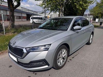 Gebraucht Skoda Octavia Style 116 PS (85 kW) 2022 Silber Limousine